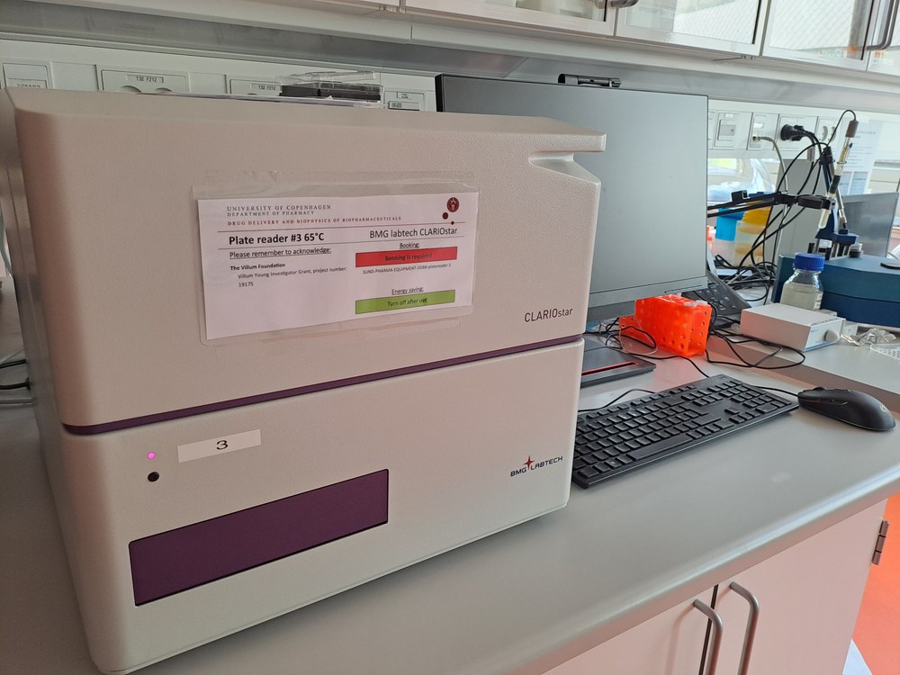 BMG LABTECH CLARIOstar microplate reader